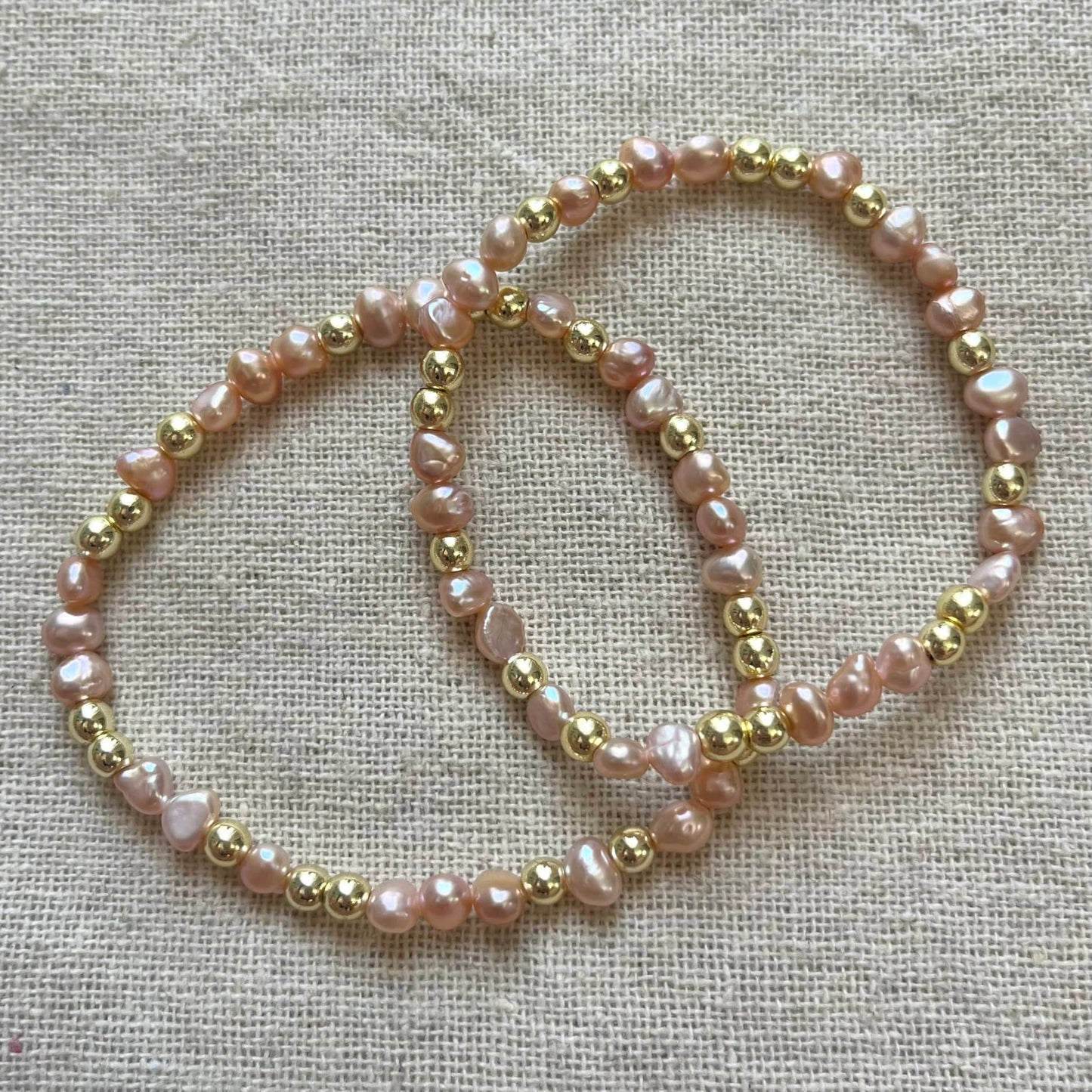 Enchanted Aura Pearl Bracelet