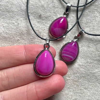 Teardrop Pendant - Pink Agate