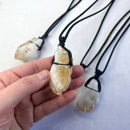 Majestic Point Pendant - Citrine